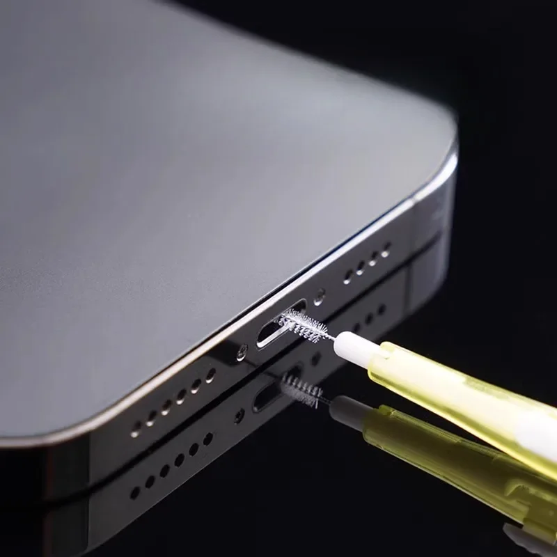 Speaker Kit - Mobile Phone Speaker Charging Port Cleaning